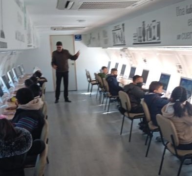 Reanuda Biblioavión visitas guiadas a escuelas