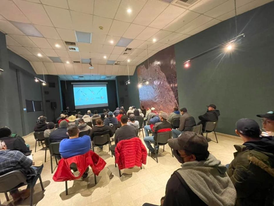 Continua capacitación a podadores