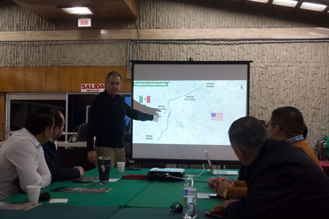 Presentan proyecto de sistema monorriel para carga transfronterizo