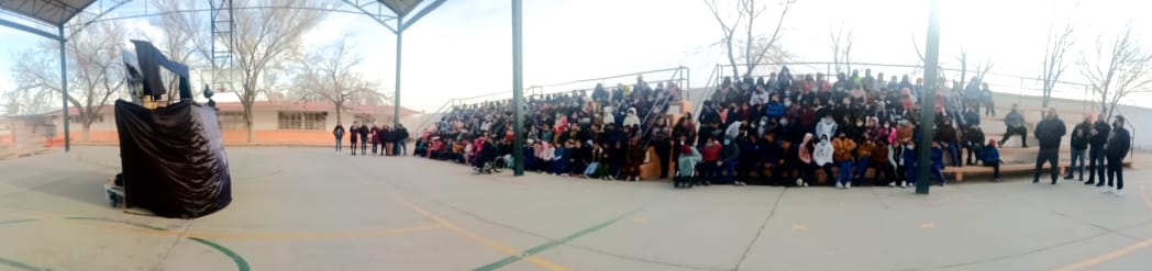 Lleva Grupo 16 de la SSPM “Teatro Guiñol” a escuela primaria