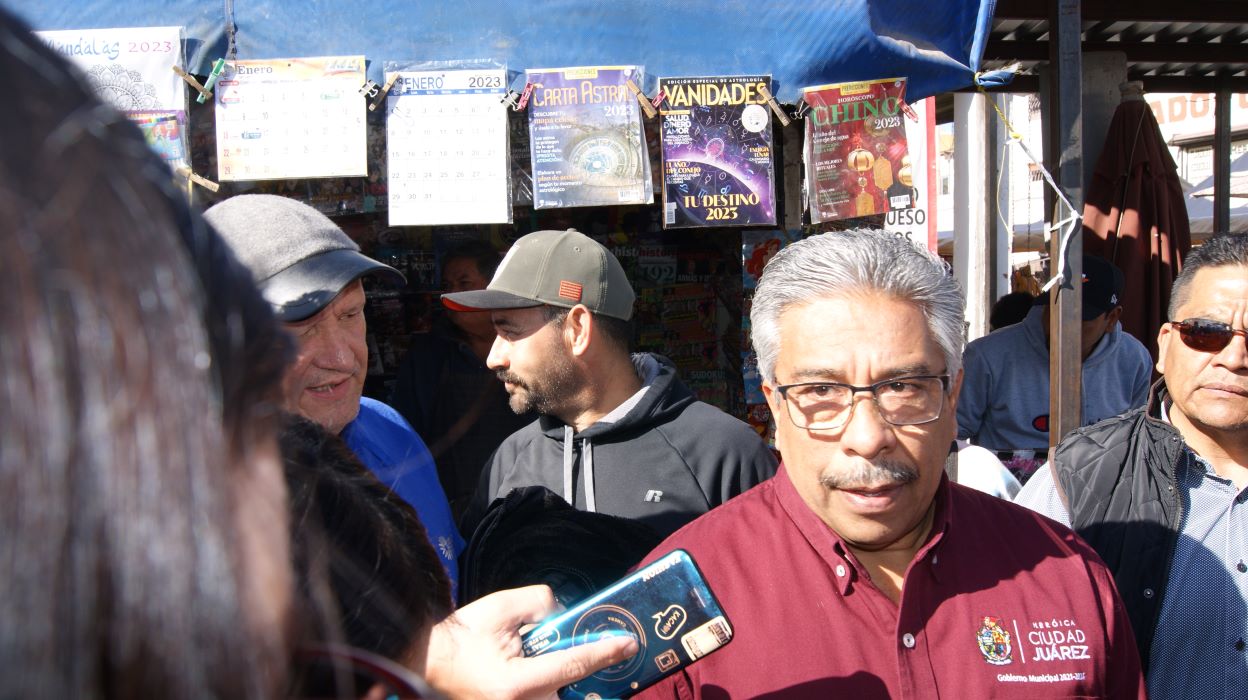 Ambulantes reubicados comienzan operación en la Plaza Misión de Guadalupe.