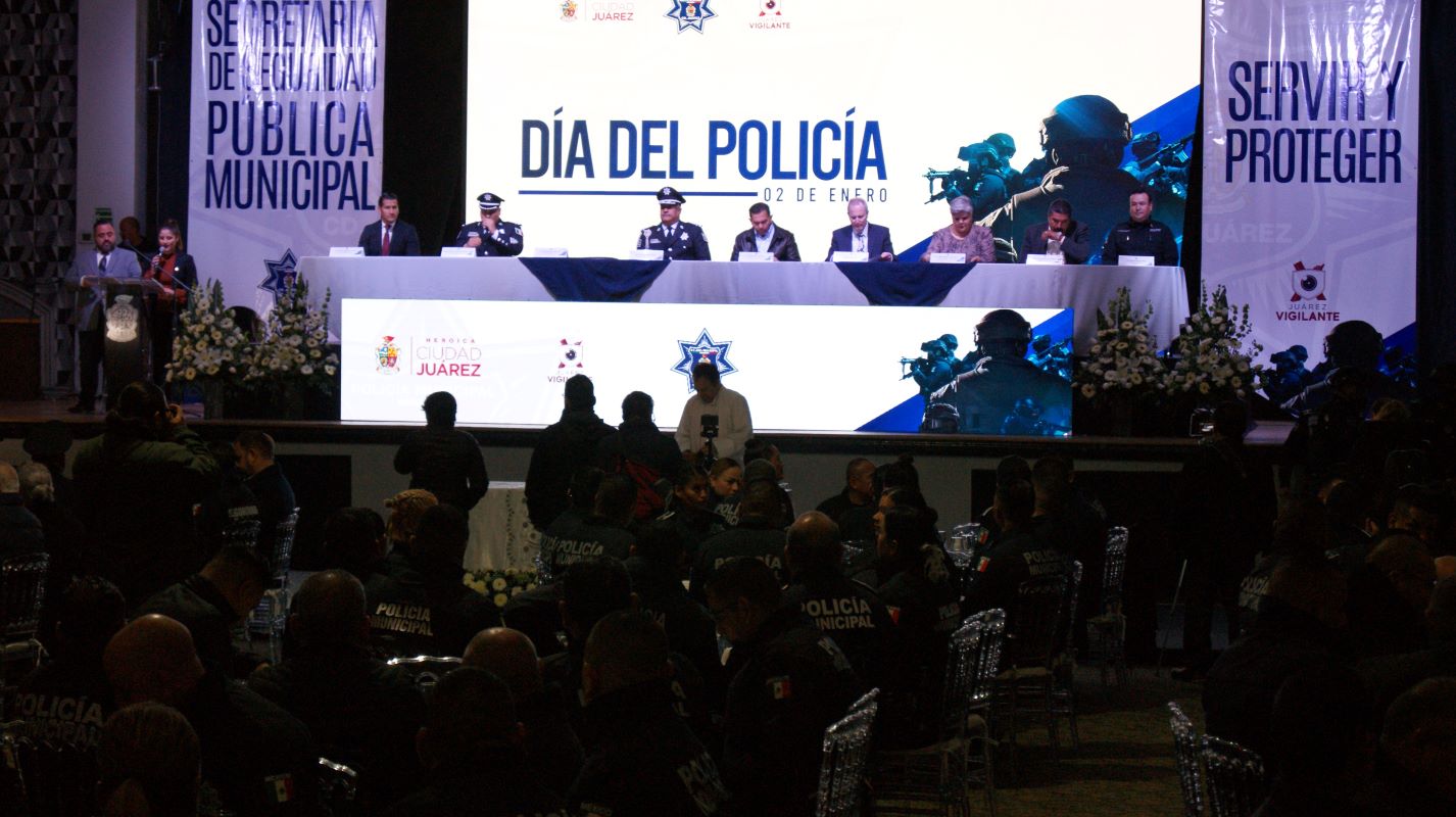 Reconoce municipio esfuerzo de policías para proteger a la ciudad.