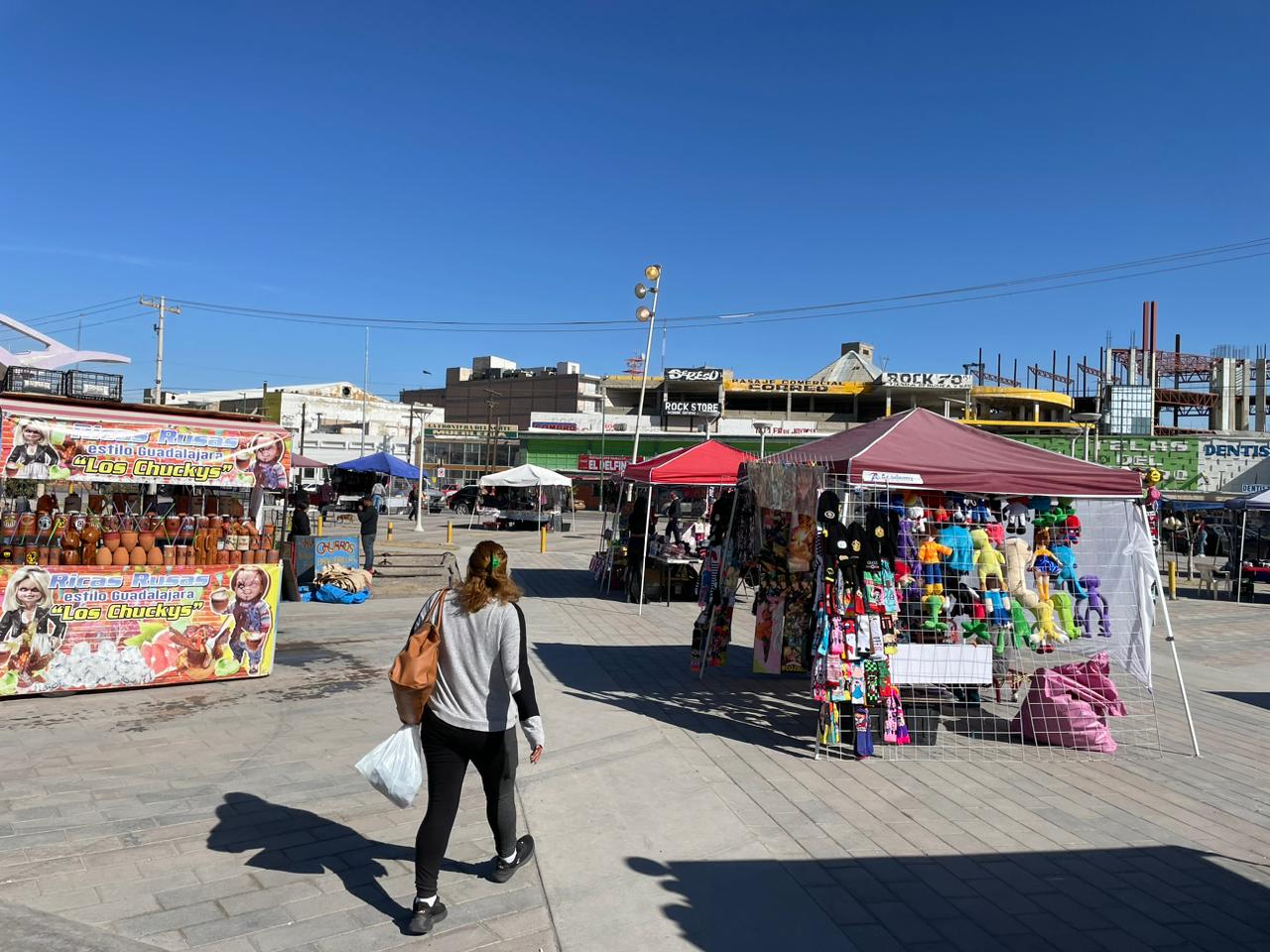 Empiezan a instalarse comerciantes en Plaza Guadalupe