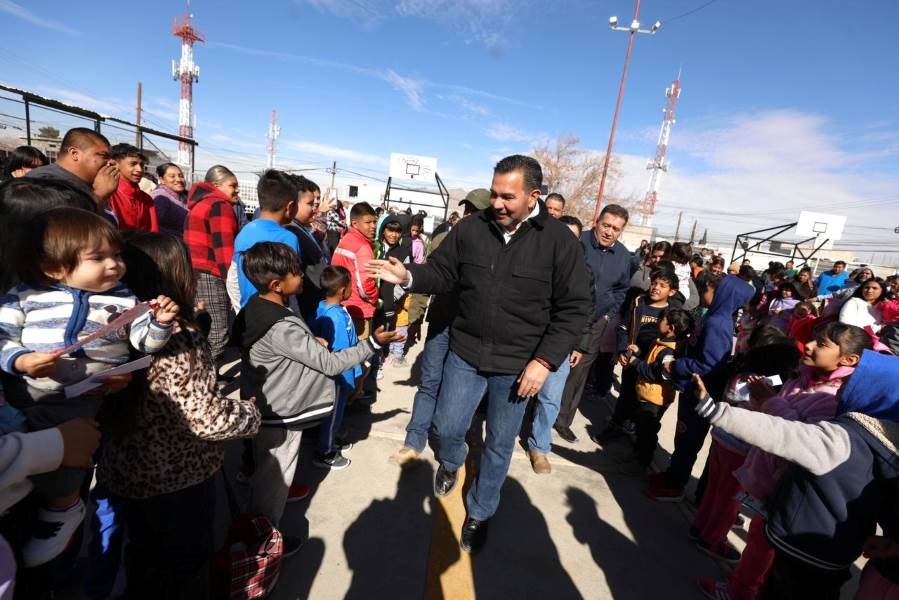 Mantiene municipio esfuerzo para llevar juguetes a niños juarenses.
