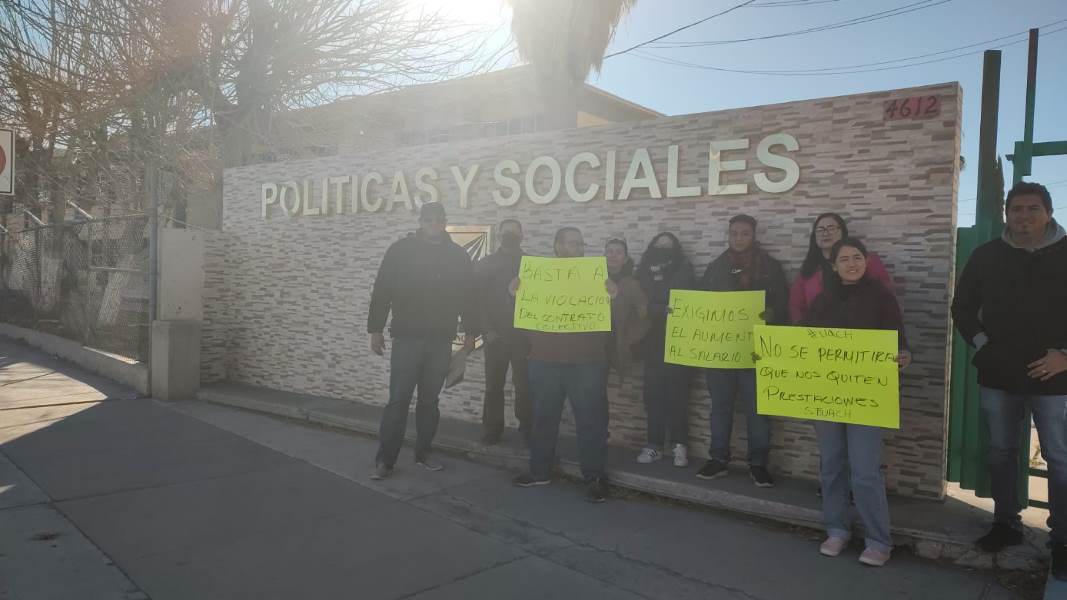 Toma sindicato de la UACH instalaciones en todo el estado.