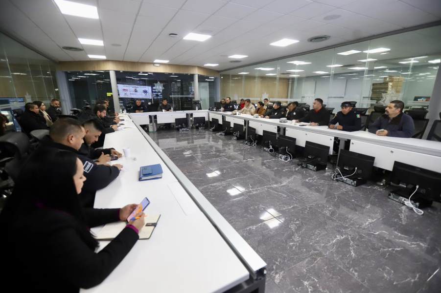 Destaca alcalde en reunión de seguridad saldo blanco tras contingencia climatológica