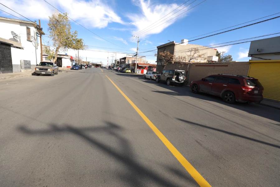 Con una inversión superior a los 12 millones repavimentaron la avenida De la Paz