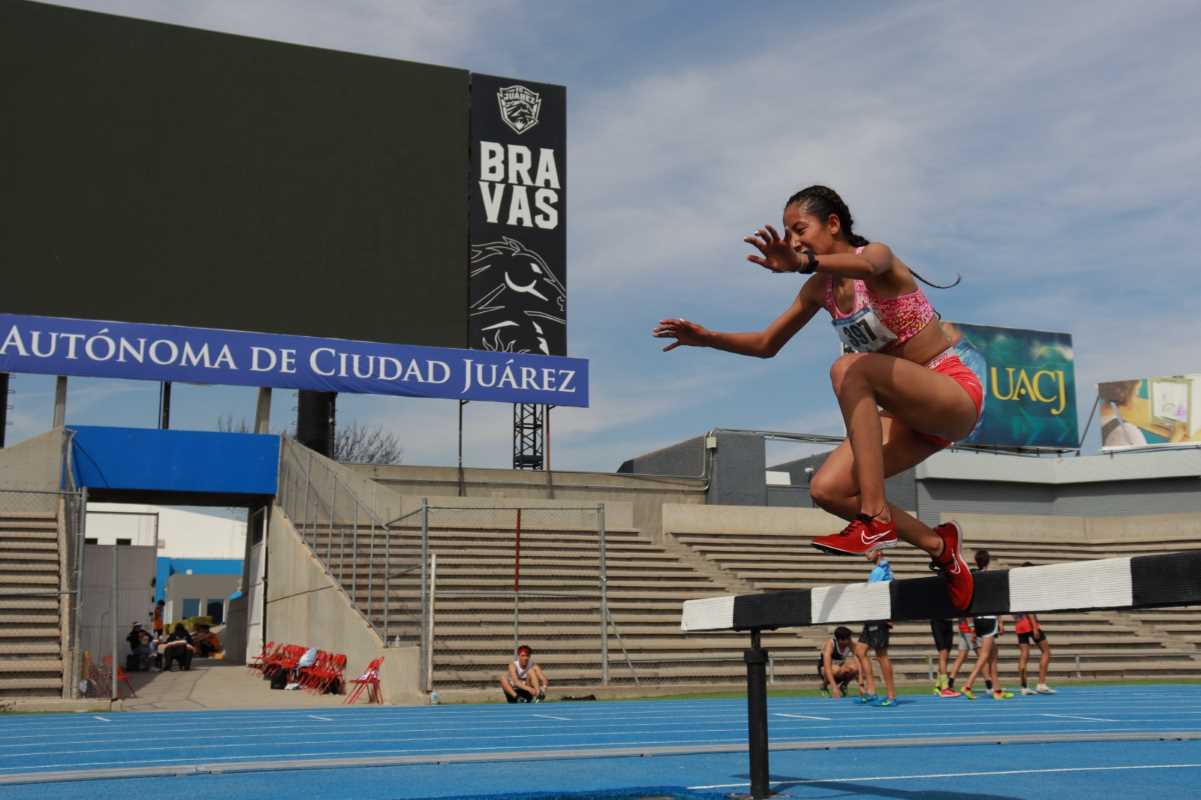 Arrancan Juegos Estatales de Atletismo Conade 2023