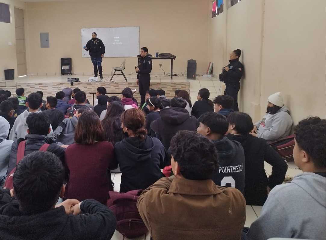 Interviene SSPM escuela secundaria con programa “Cruzada y Florece por la Juventud”