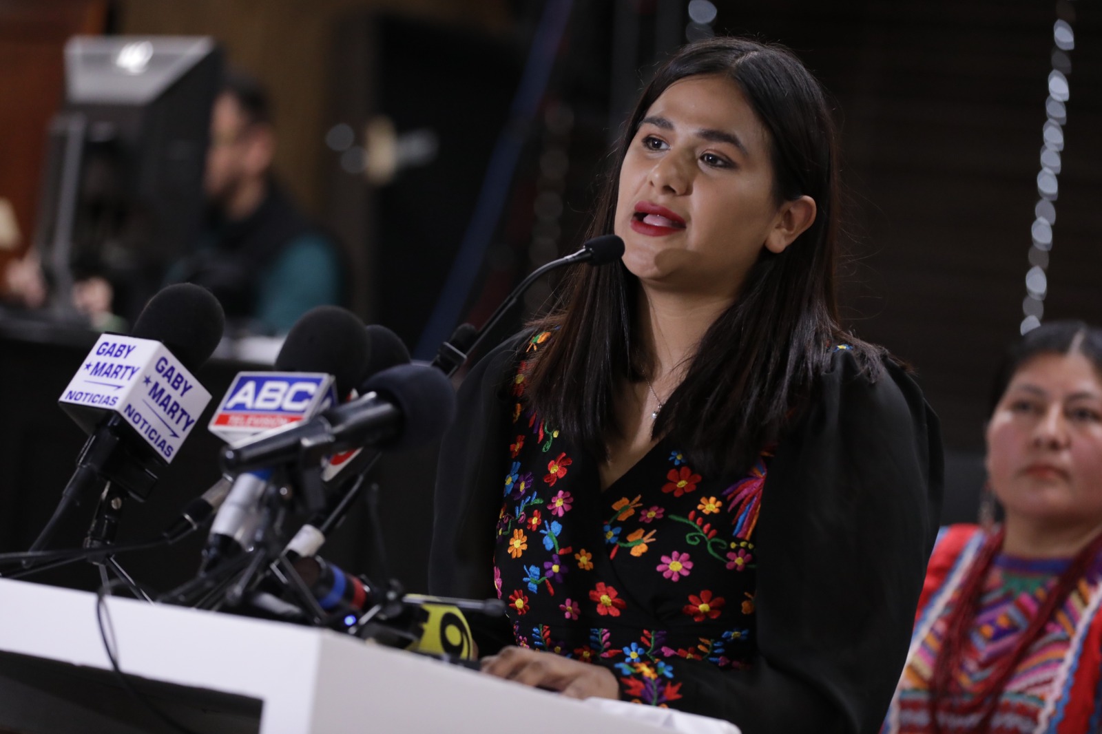 Buscan promoción de lengua materna de grupos originarios para preservación.