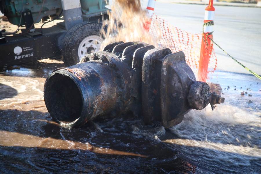 Anuncia la JMAS suspensión de servicio agua potable por instalación de válvula