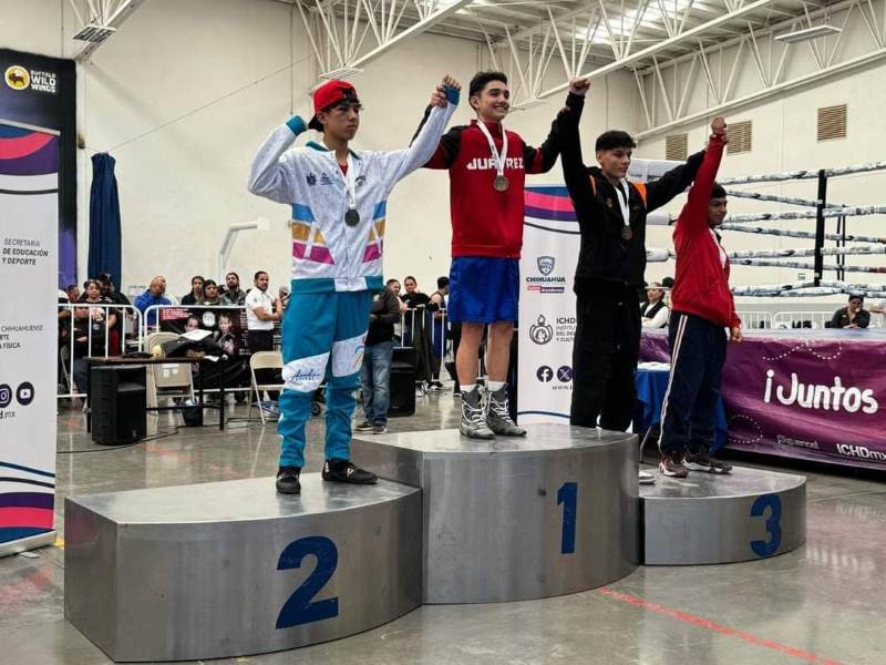 Clasifican 9 boxeadores juarenses al regional en Monterrey