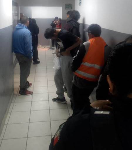 Detuvo Seguridad Vial a 8 franeleros del Puente Libre