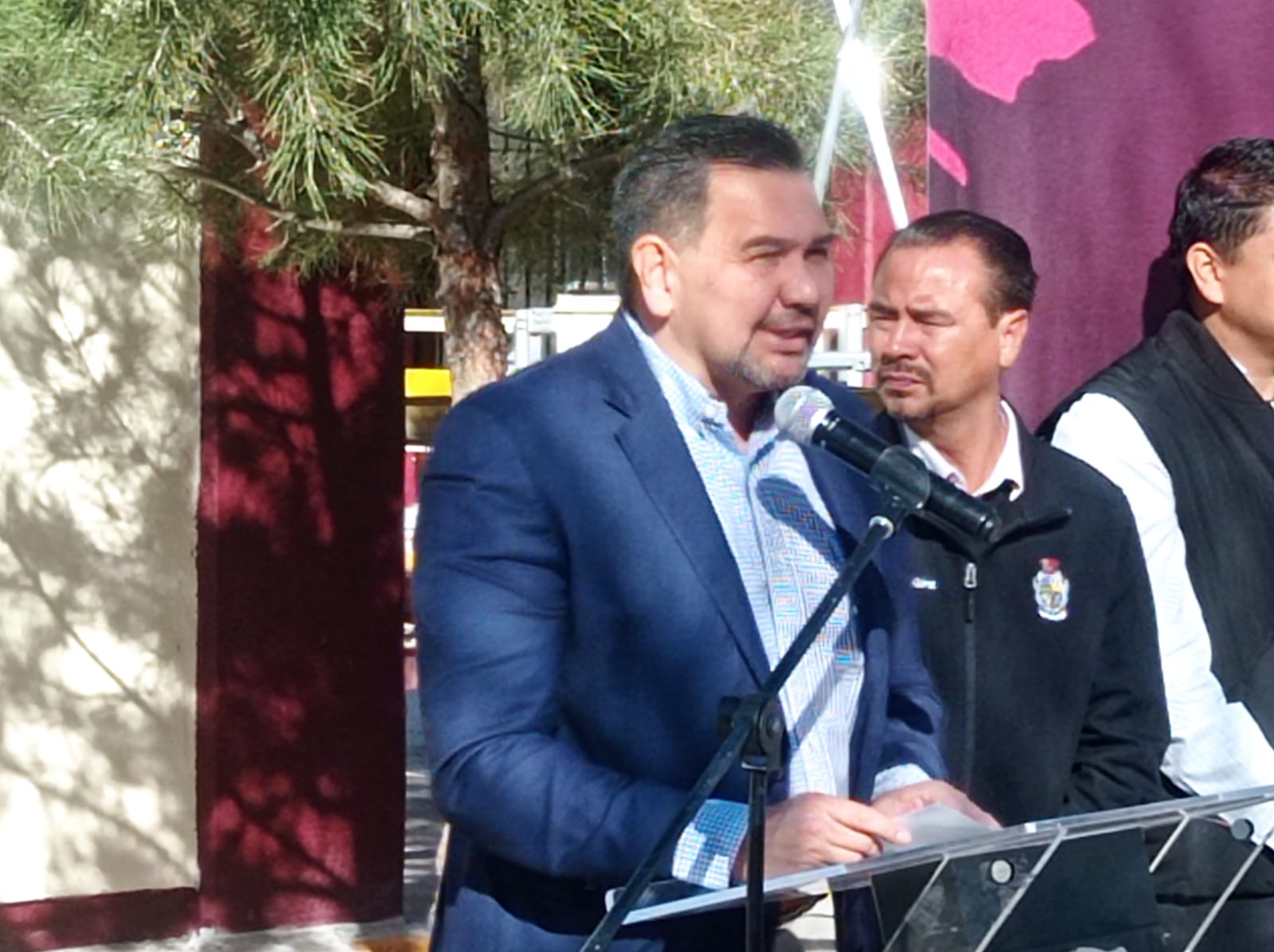 Entregan obras de remodelación en 4 planteles escolares.