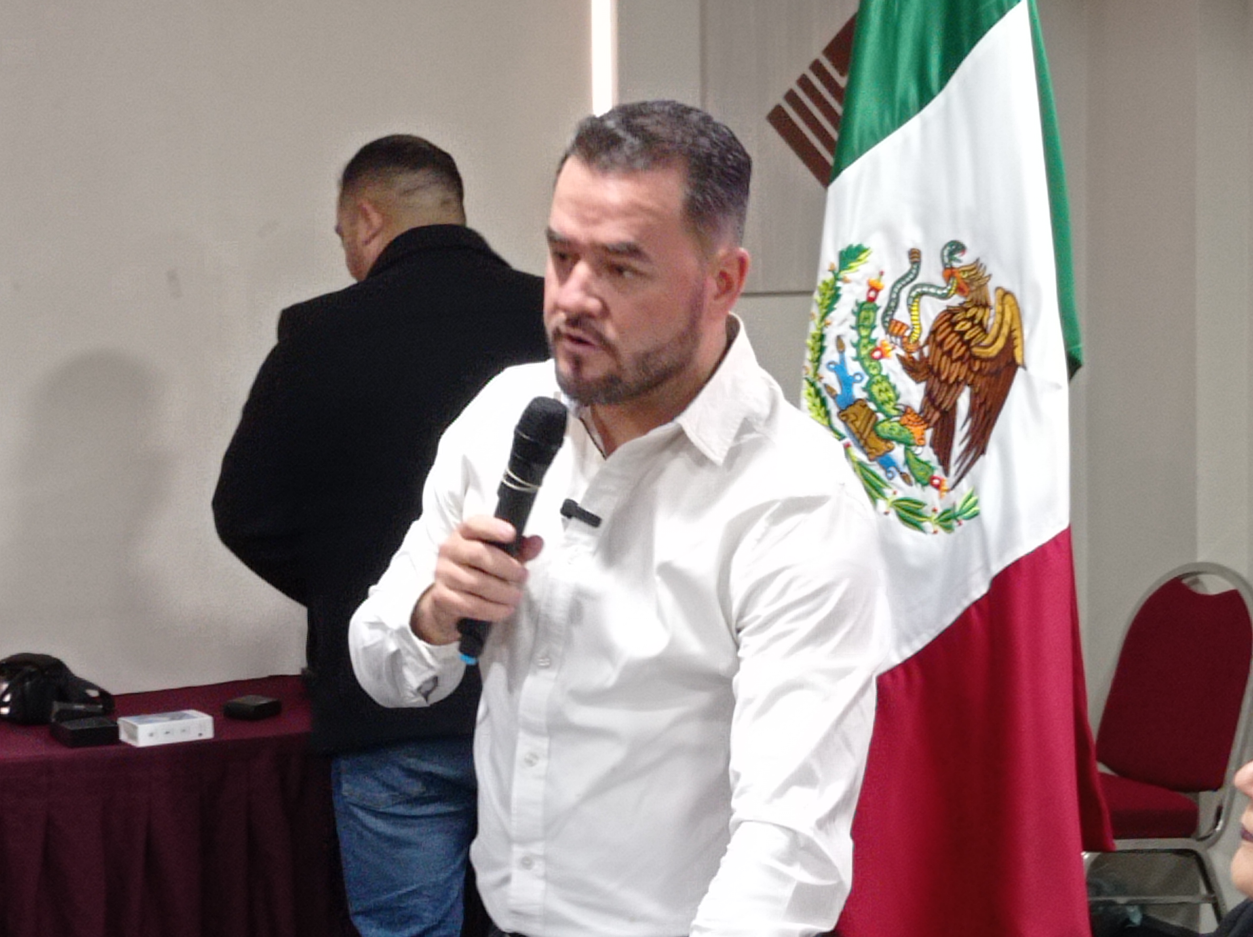 Promueven diputados locales reformas federales.