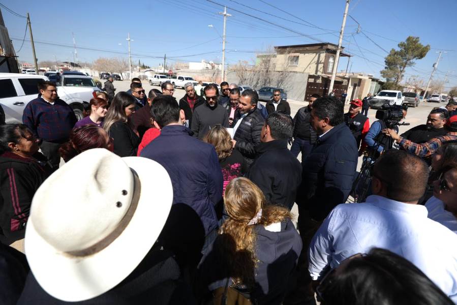 Entregan pavimentación de calle con presupuesto participativo