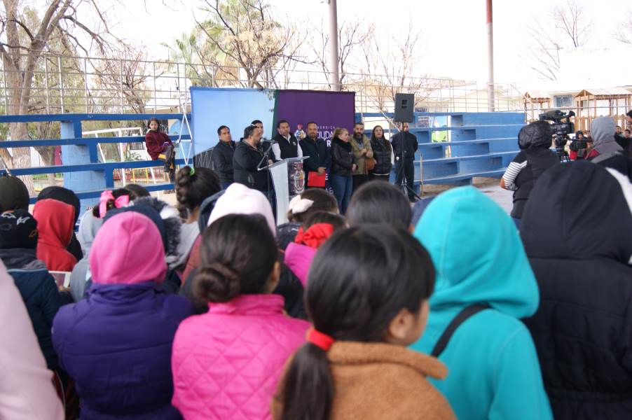 Entregó Presidente Cruz Pérez Cuéllar rehabilitación de la Primaria Cuauhtémoc