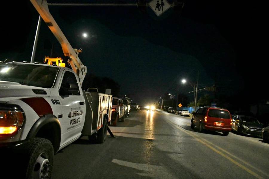 Instalaran 614 lámparas en Loma Blanca