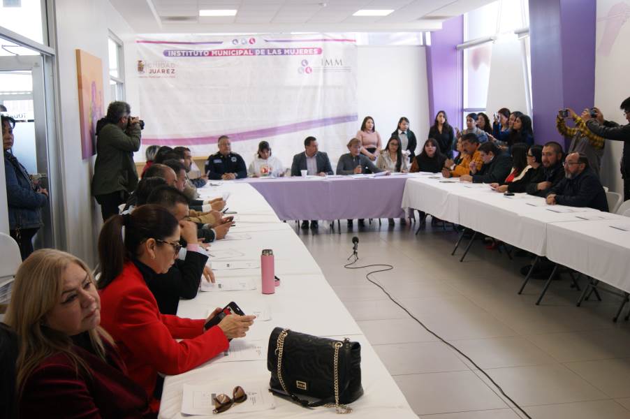 Pide Presidente Pérez Cuéllar seguir trabajando en la alerta de género