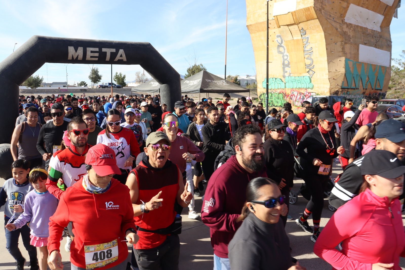 Celebran con éxito la Carrera de Parejas en el Parque Extremo.