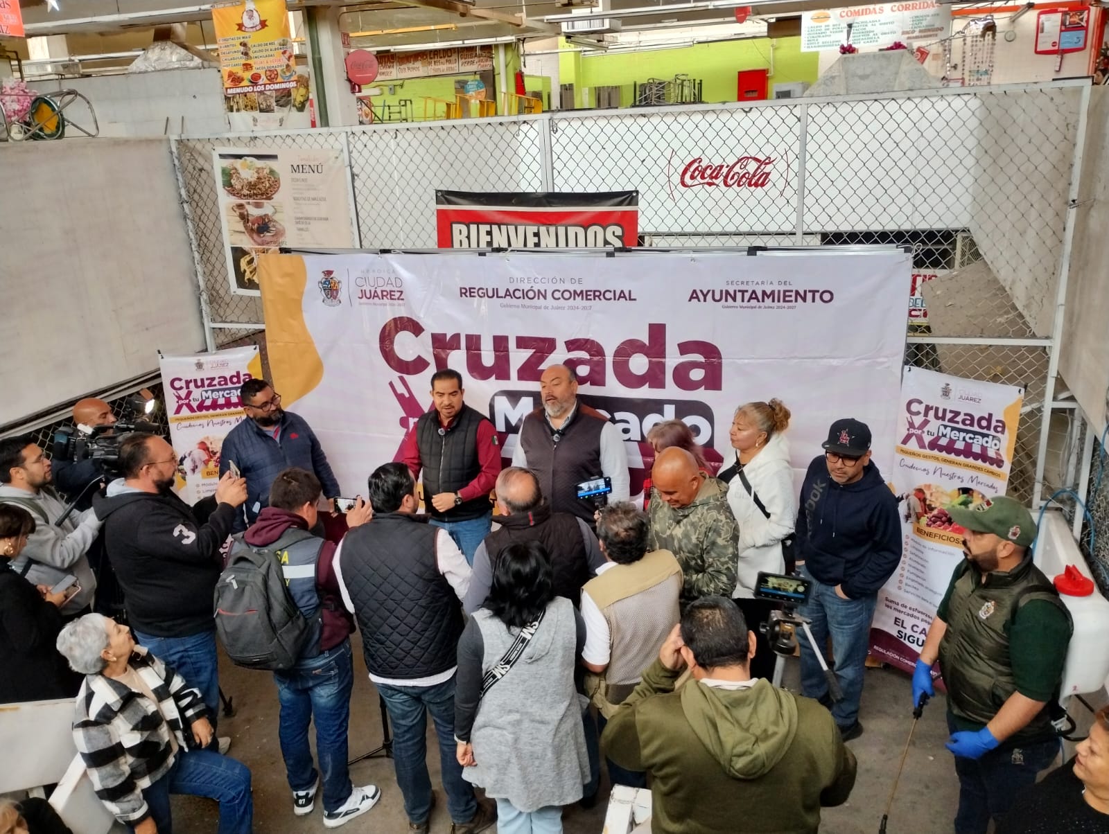 Llevan acciones de la Cruzada por tu Mercado al Centro Histórico.