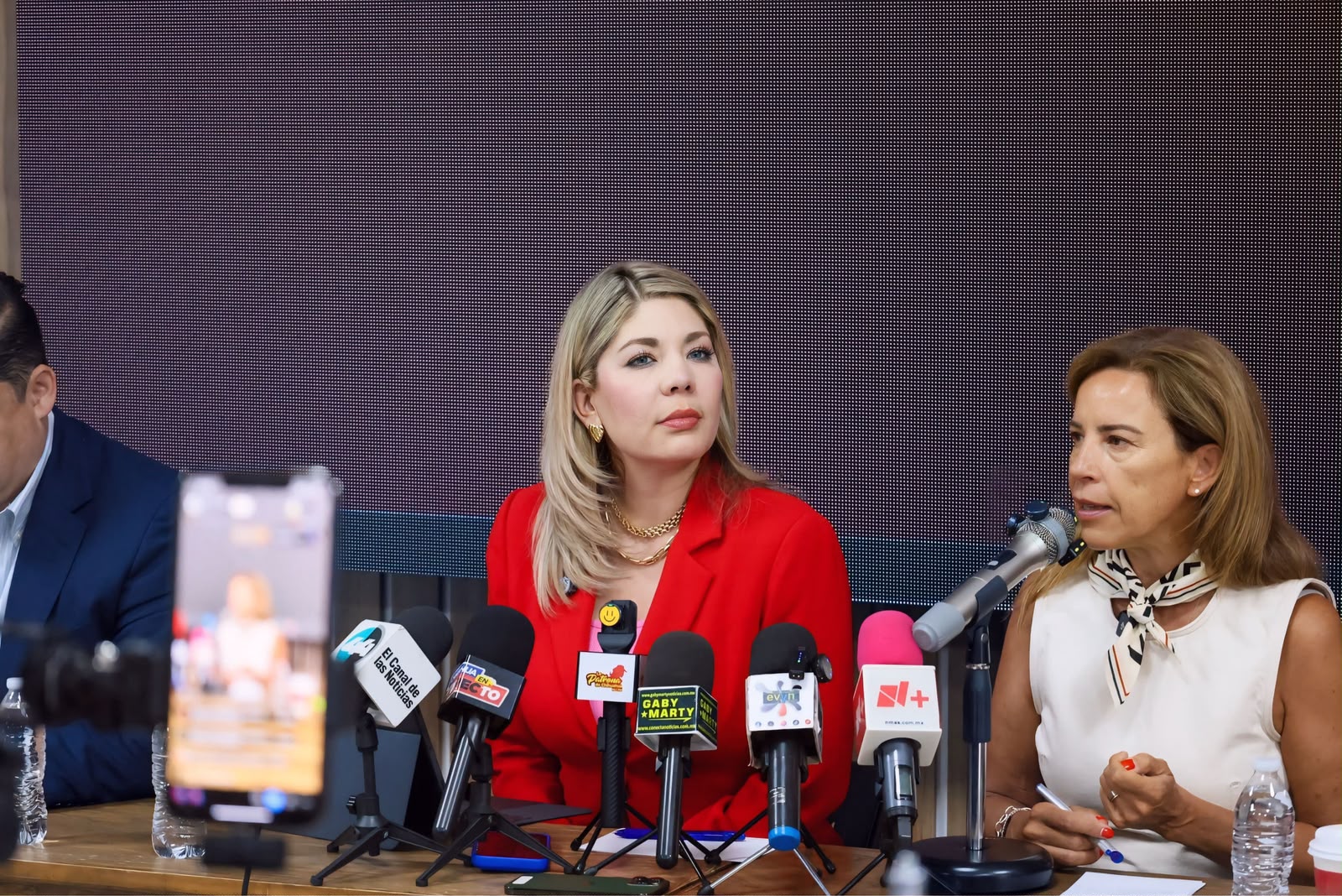 Sigue PAN en la captación de denuncias por desabasto y fallas en el IMSS.