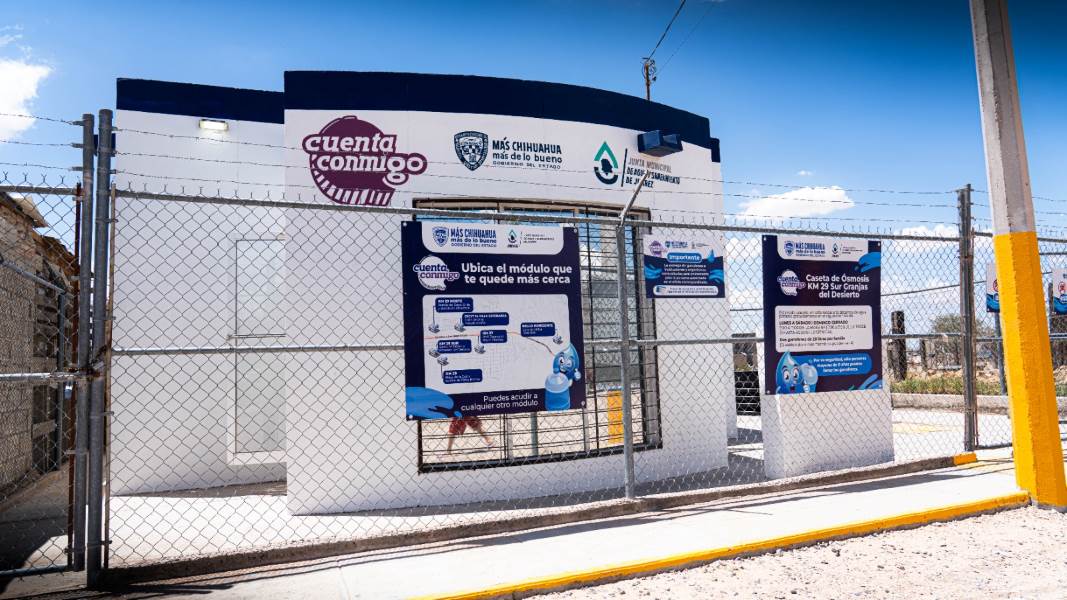 JMAS remodela dos módulos de agua purificada en Los Kilómetros