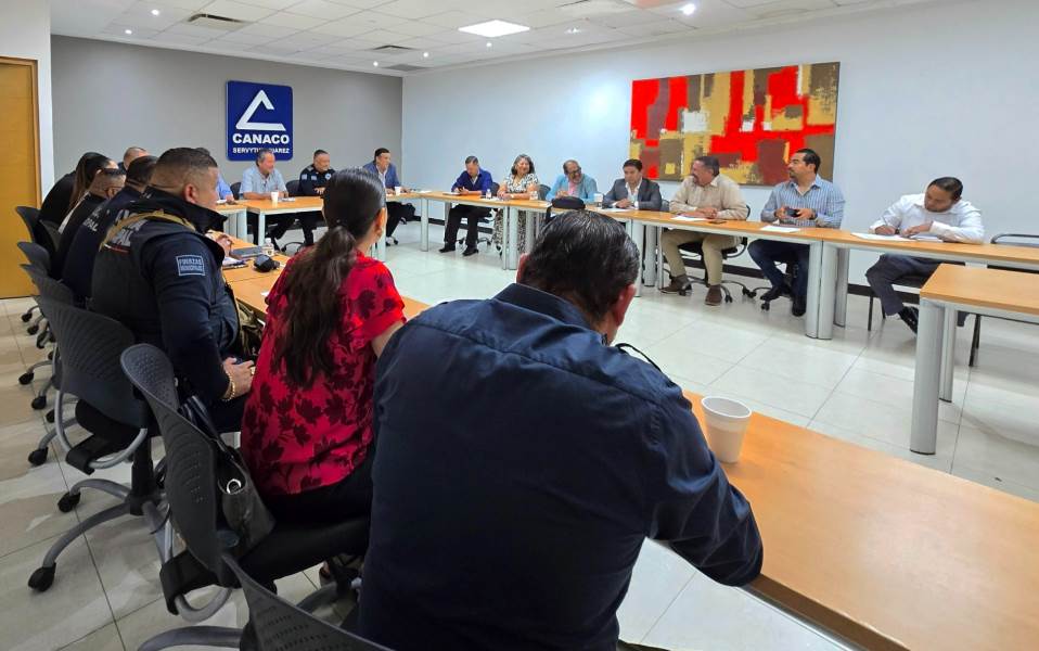 SSPM y sector empresarial revisan estrategias de seguridad en corredores comerciales de Juárez