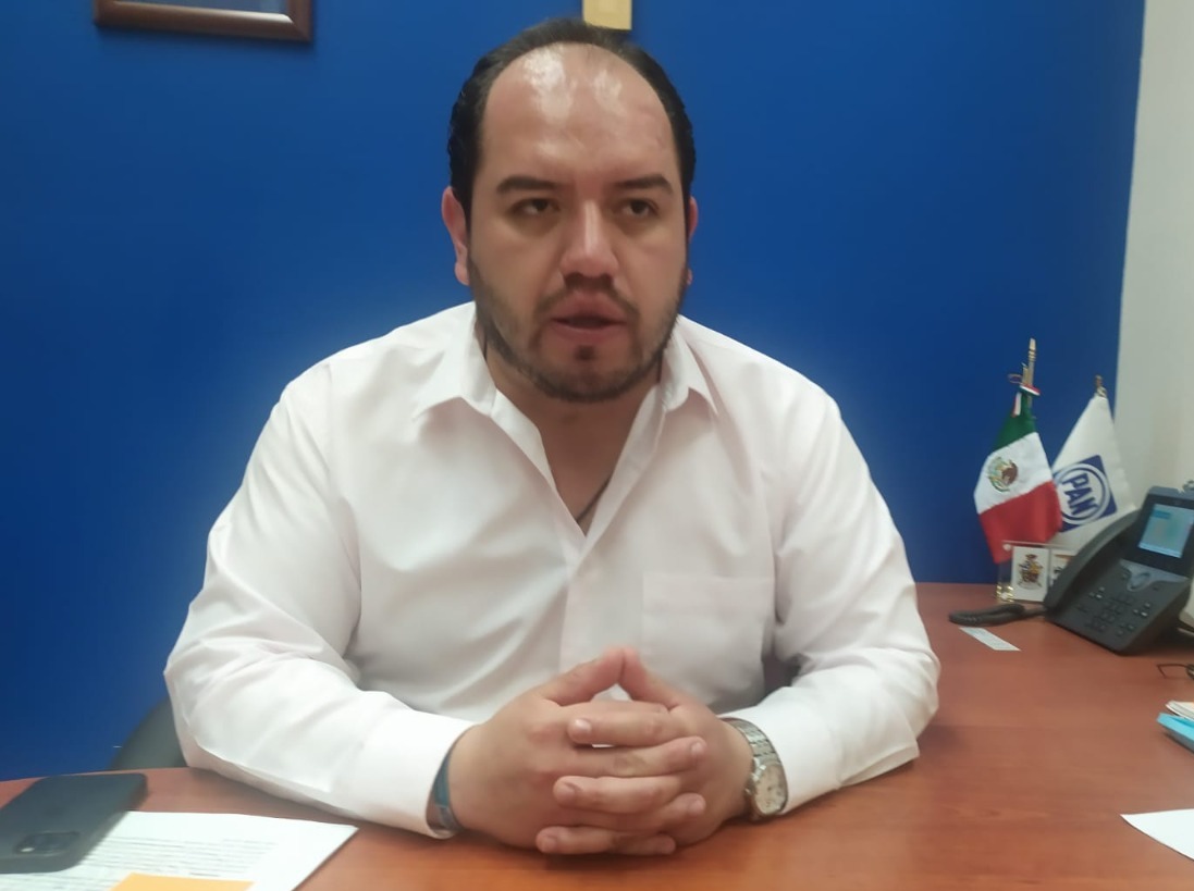 Demandan investigación de posible caso de nepotismo en la Sindicatura