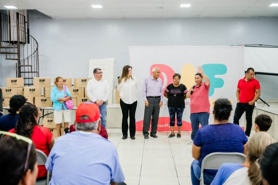Beneficia brigada de servicios a vecinos de Tierra Nueva