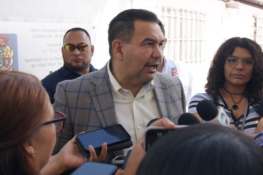 Proyecta municipio la instalacion de 10 puntos para la correcta disposición de tiliches y llantas.