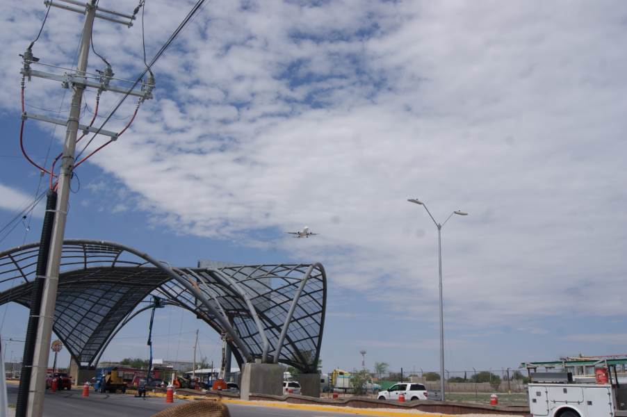Supervisa director de Obras Públicas trabajos de camellón Panamericana