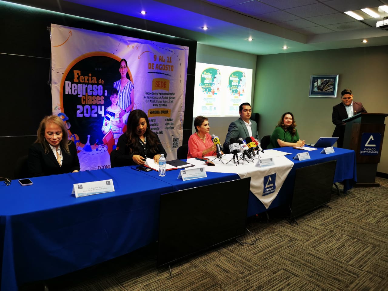 Anuncian Feria de Regreso a Clases con descuentos en artículos diversos.