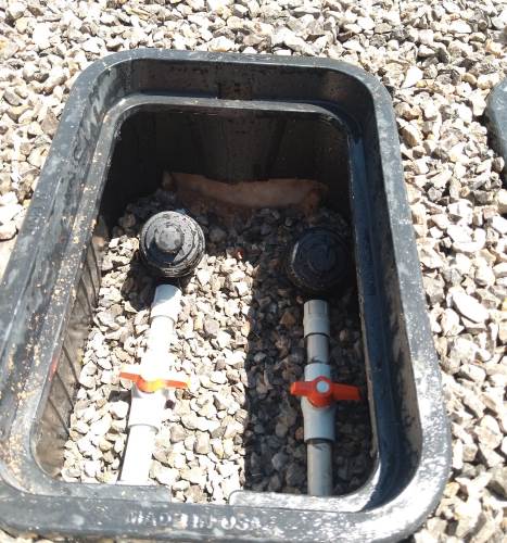 Sigue la instalación de sistemas de riego por goteo en áreas verdes