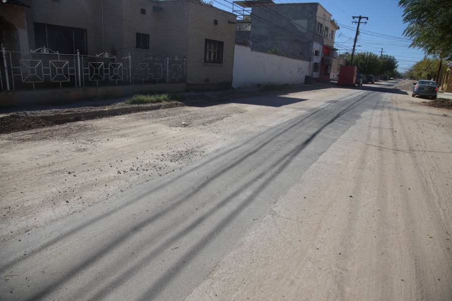 Renueva la JMAS drenaje en la colonia hidalgo