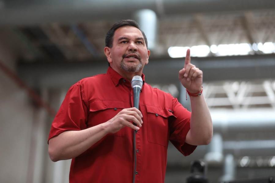 Cruz Pérez Cuéllar afirma que Morena ganará la elección de 2027 en Chihuahua