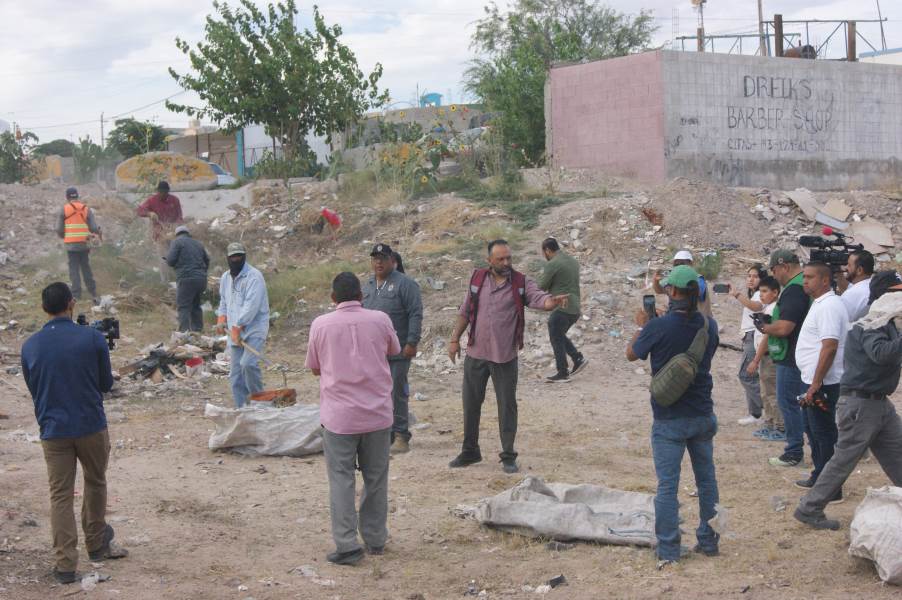 Realizan jornada de limpieza en 10 colonias como parte del programa Juárez Amanece Limpio