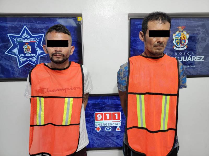 Detienen a dos hombres con arma y droga; los investigan por robos a comercios