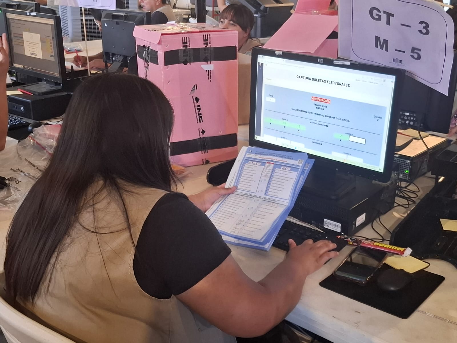 Sigue activa la participación de observadores electorales en la Asamblea Distrito Bravos.