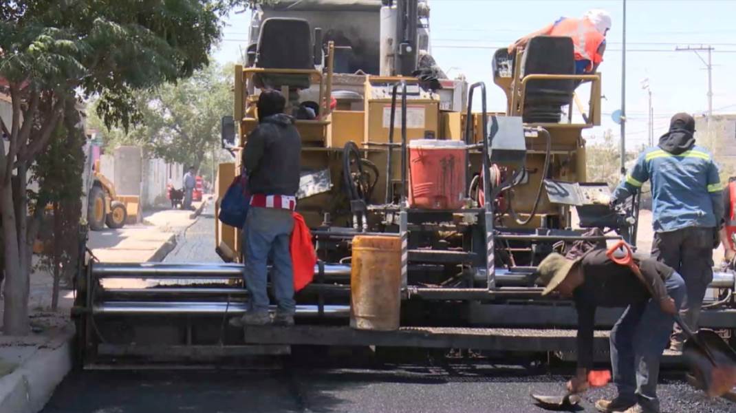 Recarpetean calle Rivera de Piedras Negras