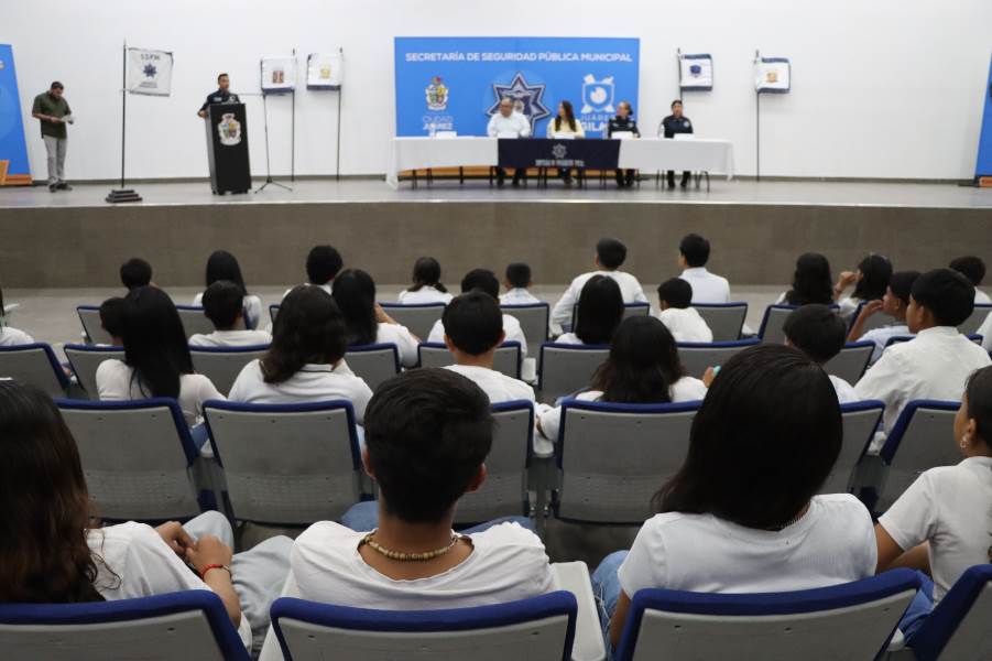 Graduaron 49 adolescentes del programa Patrulla Juvenil