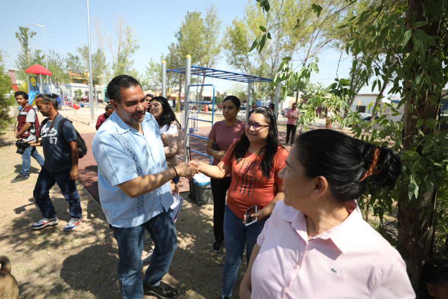 Entregan obras de rehabilitación del parque Las Torres I