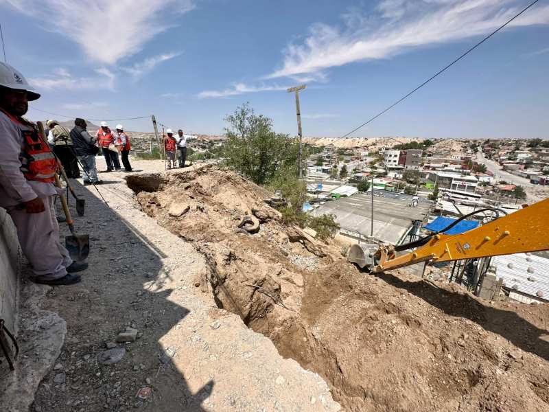 Repara la JMAS fuga de agua en el poniente de la ciudad