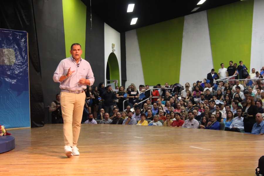 Escucha PAN a ciudadanos para recuperar espacios públicos