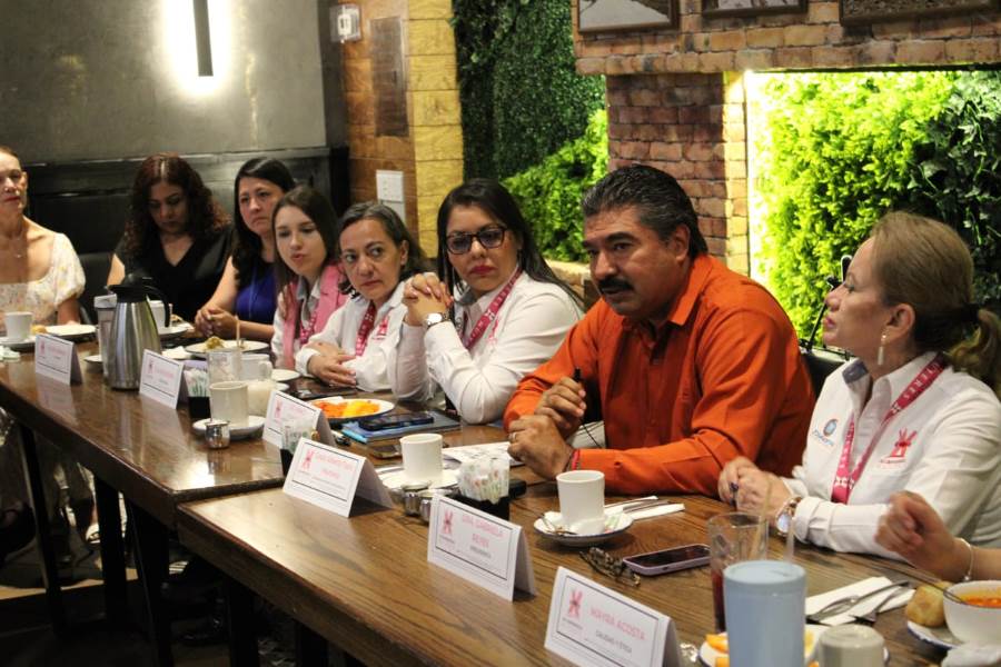 Atiende Coordinador de Seguridad Vial inquietudes de mujeres empresarias