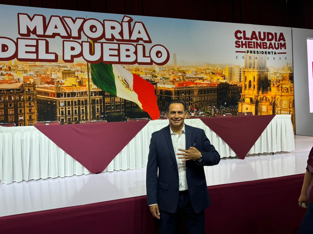 Encomienda Sheinbaum volver al territorio y seguir firmes según la 4T.