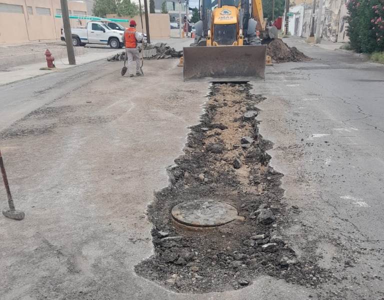 Alertan por cierre carriles en avenida del Charro