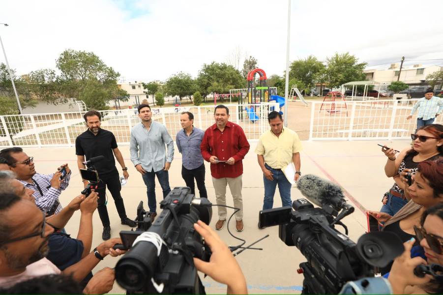 Entregó Presidente Municipal rehabilitación del Parque Arizona