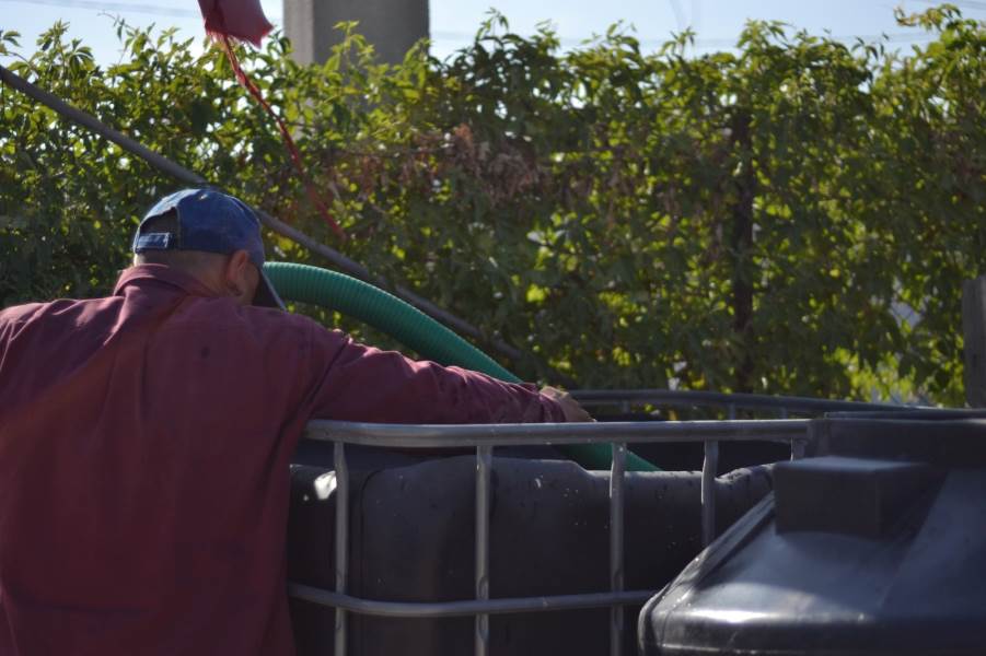 Rinden informe a regidores sobre distribución de agua en pipas