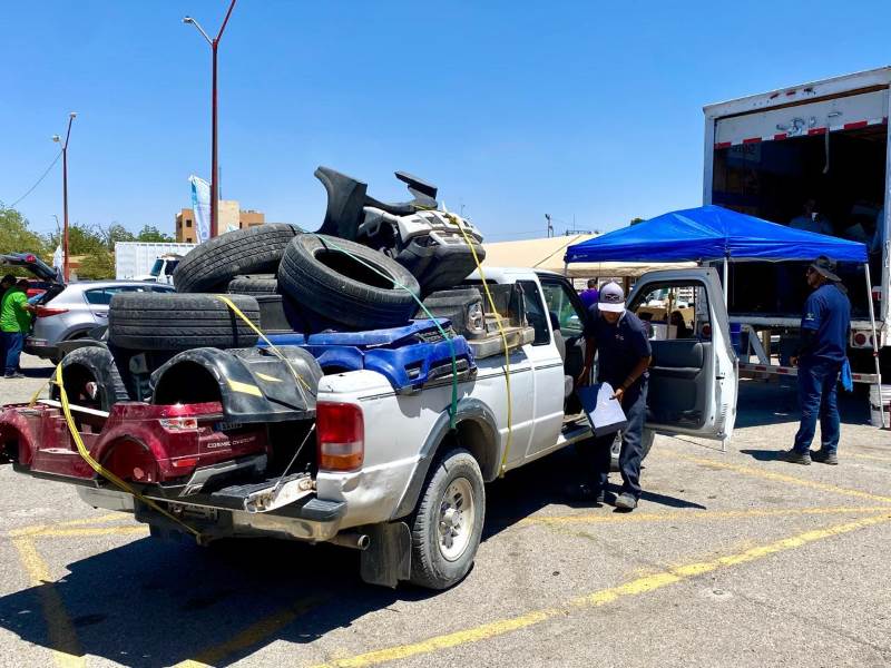 Atienden llamado a la Feria de Reciclaje de CANACINTRA
